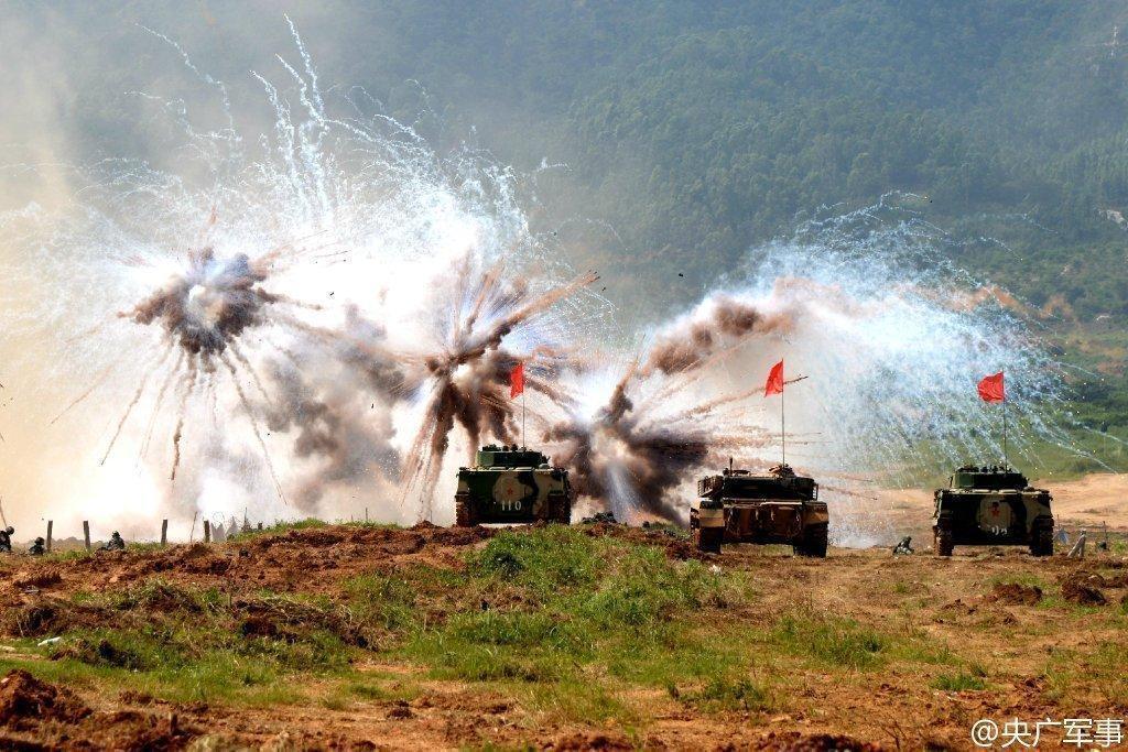 乐七游戏诛仙神域下载